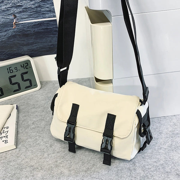 Fashionable Messenger Bag