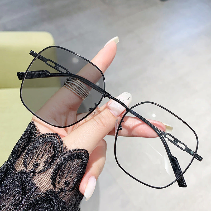 Anti Radiation Photochromic Eyewear