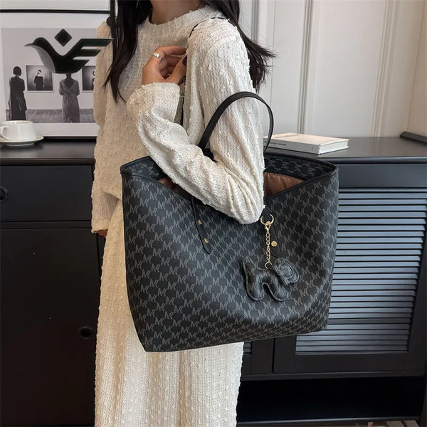 Large Capacity Leather Tote Bag with Dog Keychain