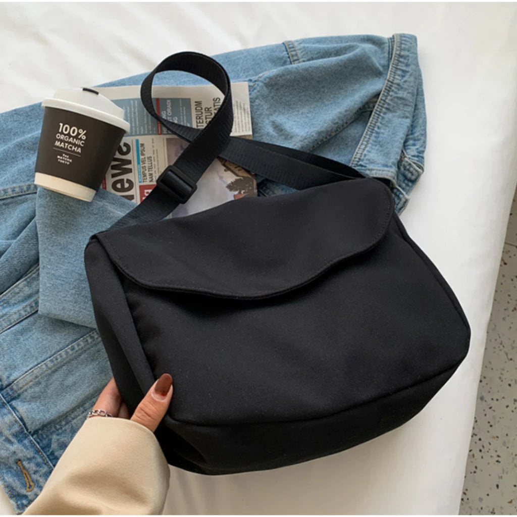 Unisex Japanese Style Minimalist Canvas Messenger Bag