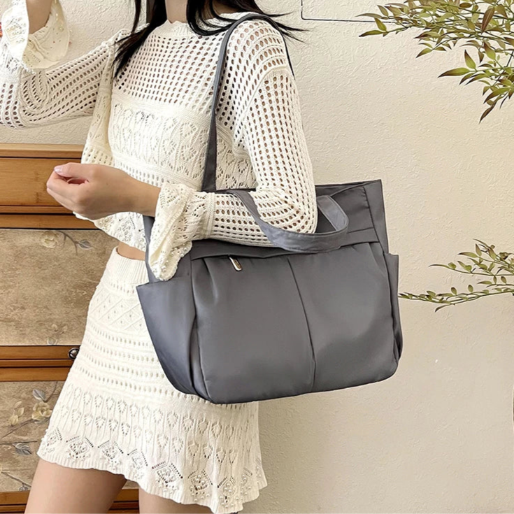 Spacious Oxford Tote Bag with Multiple Pockets