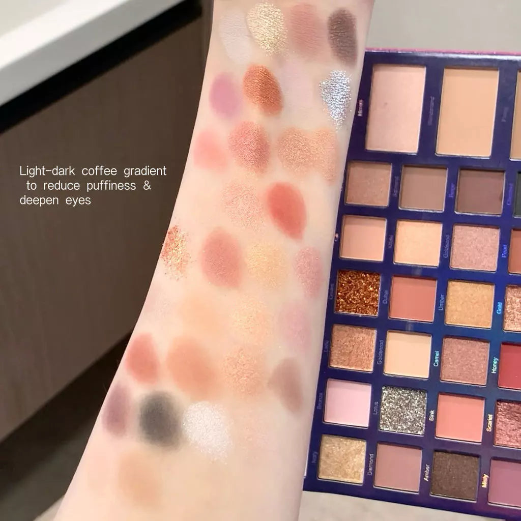 TEN TWENTY 68 Color Eyeshadow Palette